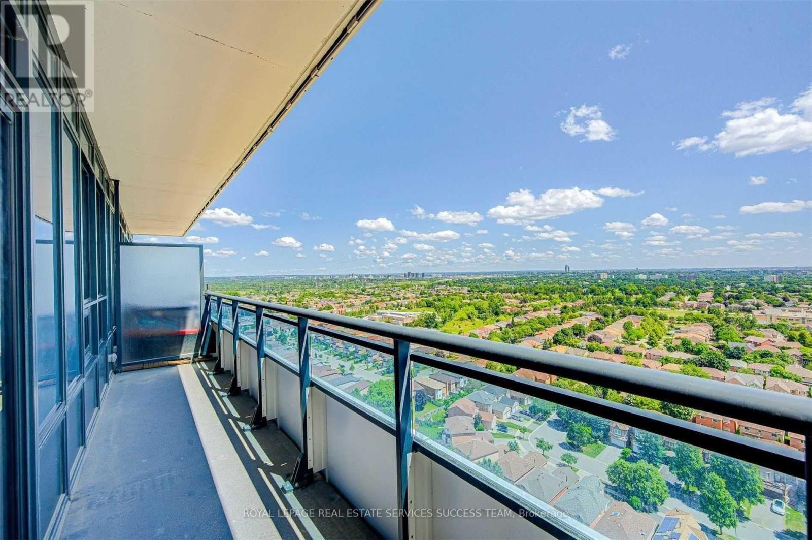 2002 - 7890 Bathurst Street, Vaughan, ON - Outdoor With Balcony With View With Exterior