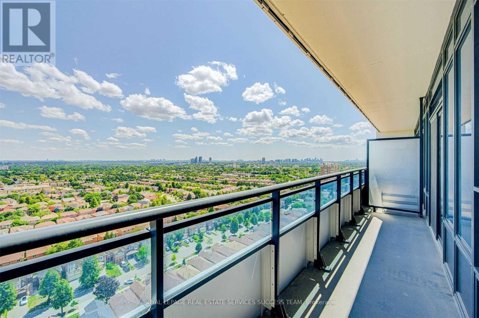 2002 - 7890 Bathurst Street, Vaughan, ON - Outdoor With Balcony With View With Exterior