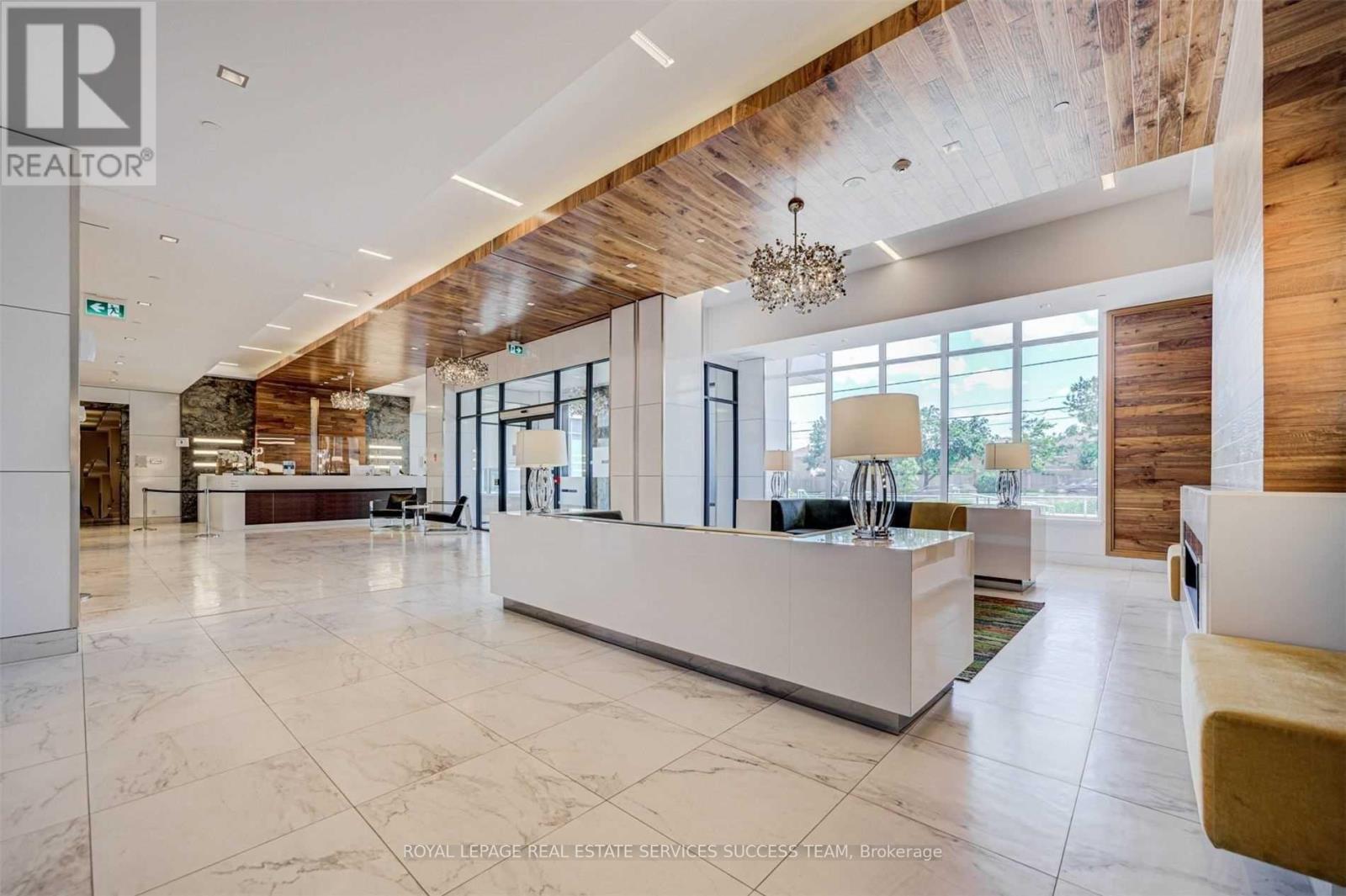 2002 - 7890 Bathurst Street, Vaughan, ON - Indoor Photo Showing Other Room