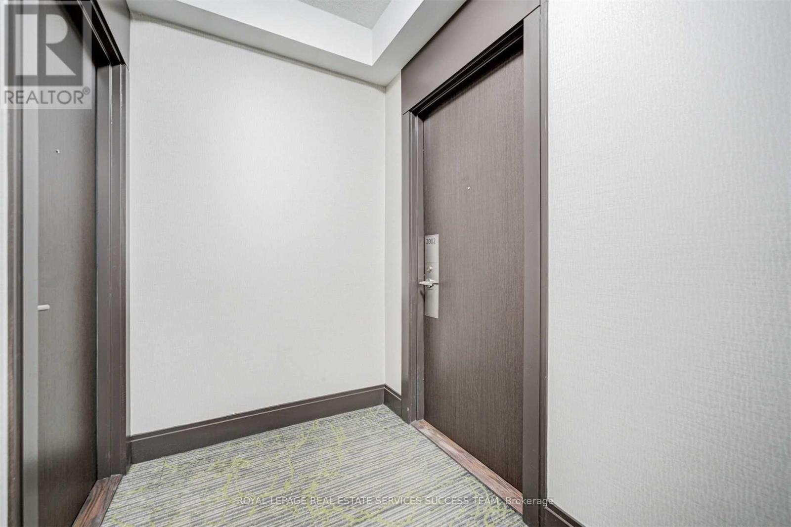 2002 - 7890 Bathurst Street, Vaughan, ON - Indoor Photo Showing Other Room