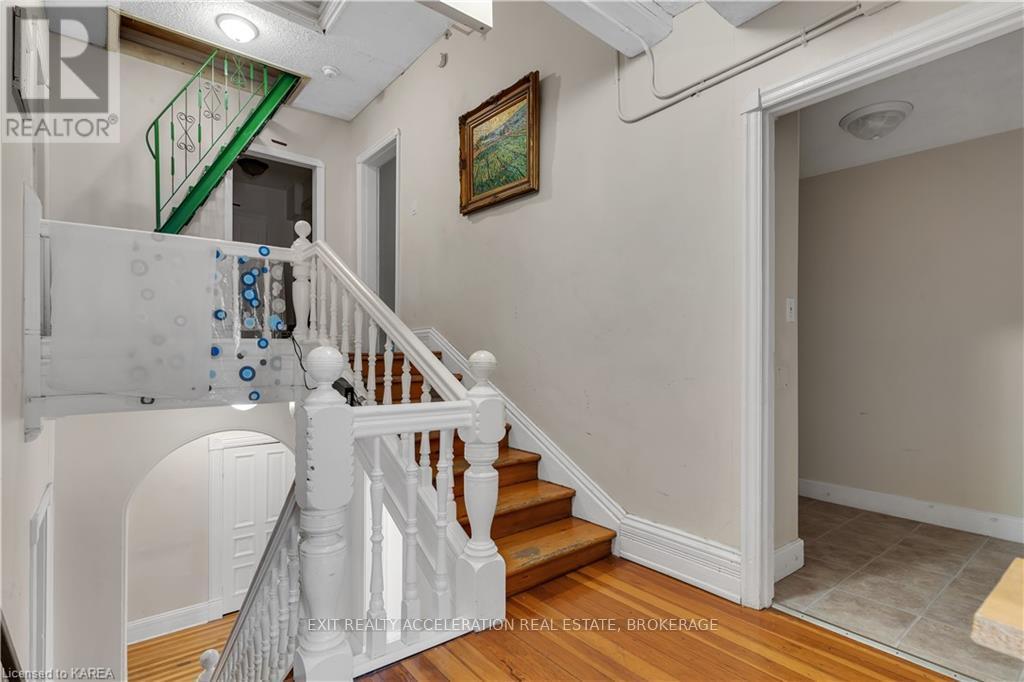 231 Dundas Street W, Greater Napanee (Greater Napanee), ON - Indoor Photo Showing Other Room