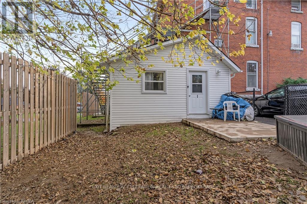 231 Dundas Street W, Greater Napanee (Greater Napanee), ON - Outdoor With Exterior