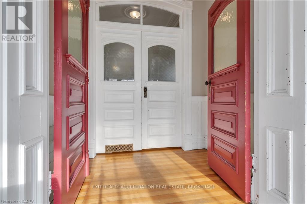 231 Dundas Street W, Greater Napanee (Greater Napanee), ON - Indoor Photo Showing Other Room