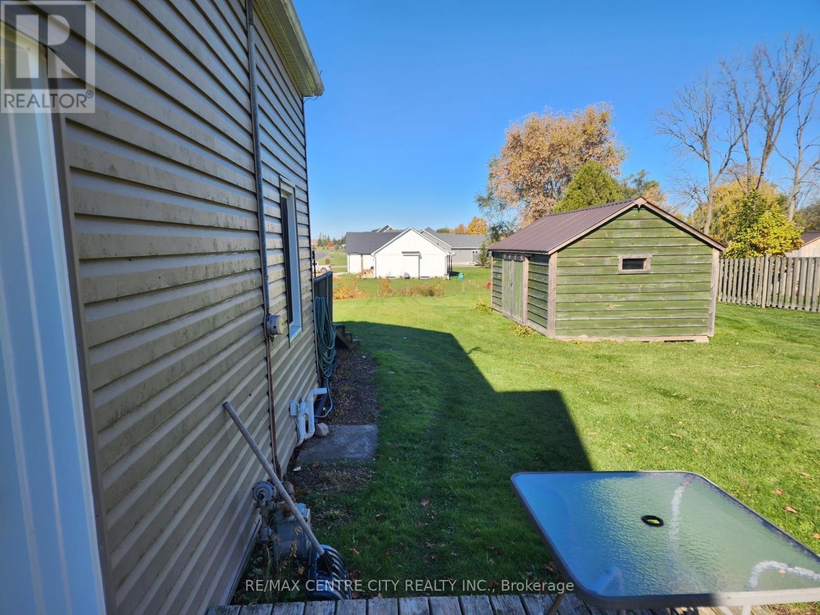 33168 Back Street, Dutton/Dunwich (Iona), ON - Outdoor