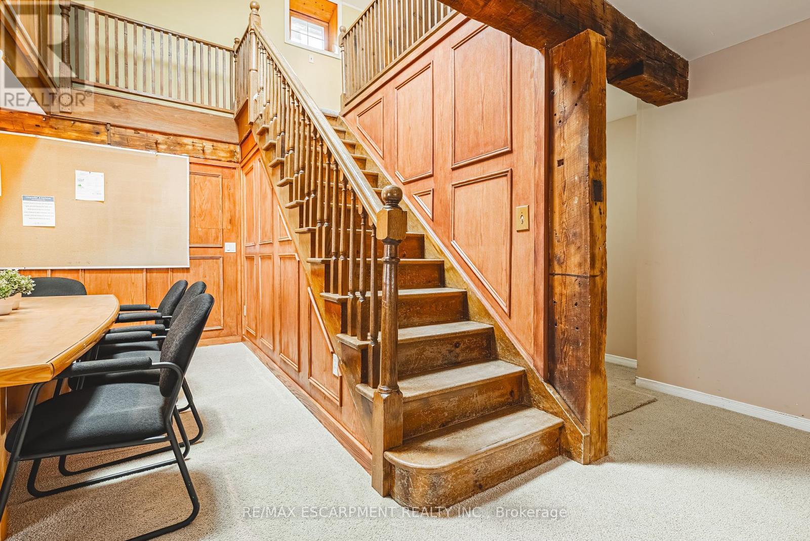 110 Freelton Road, Hamilton, ON