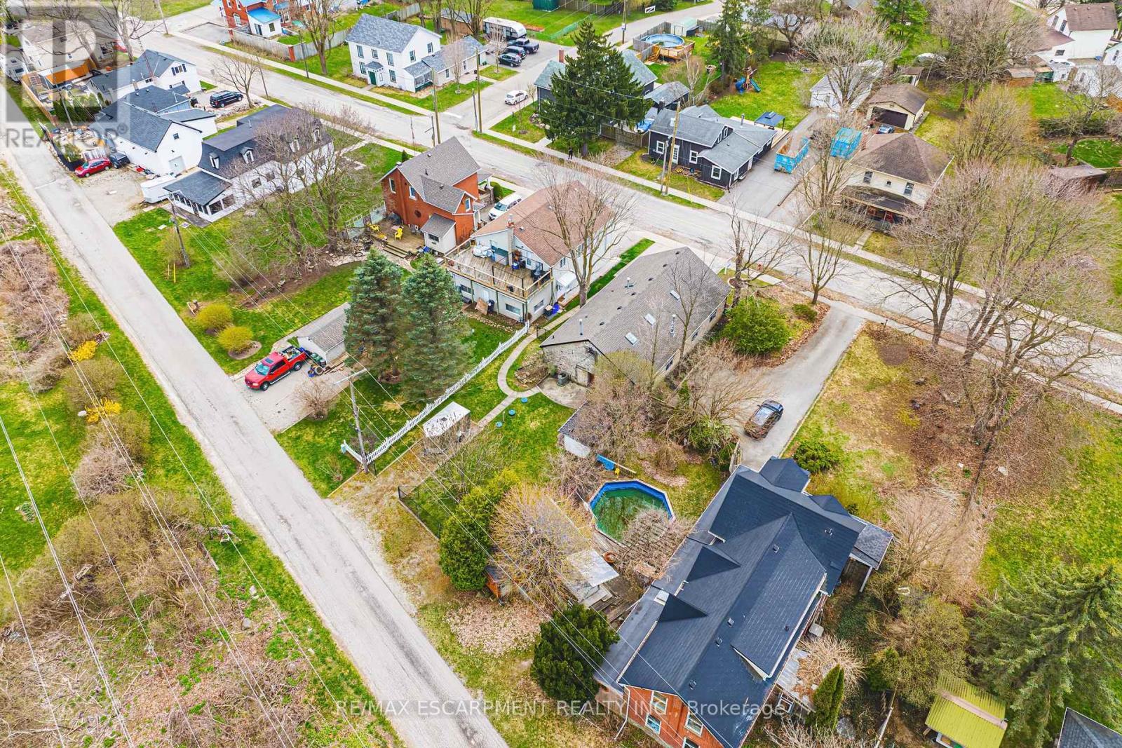 110 Freelton Road, Hamilton, ON