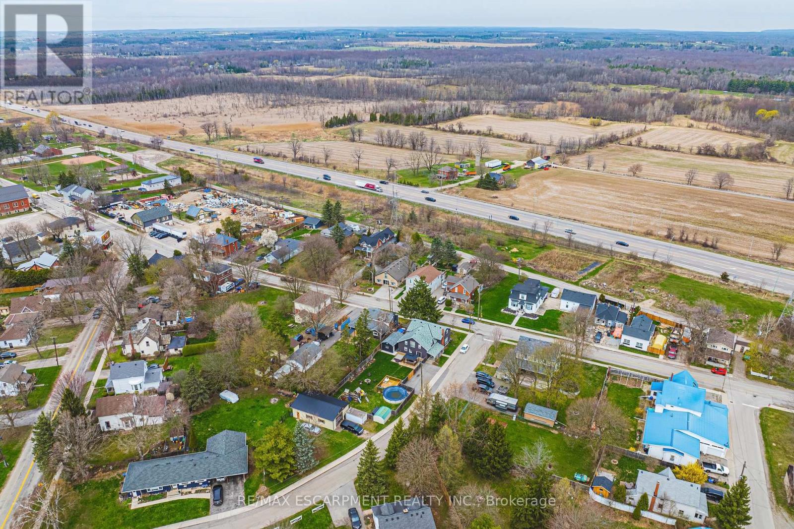 110 Freelton Road, Hamilton, ON