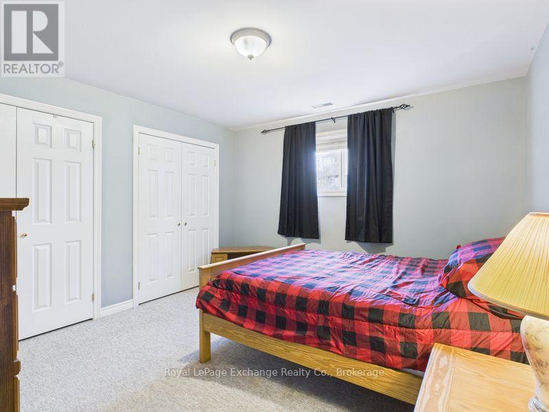 Lower - 378 Duncan Place, Kincardine, ON - Indoor Photo Showing Bedroom