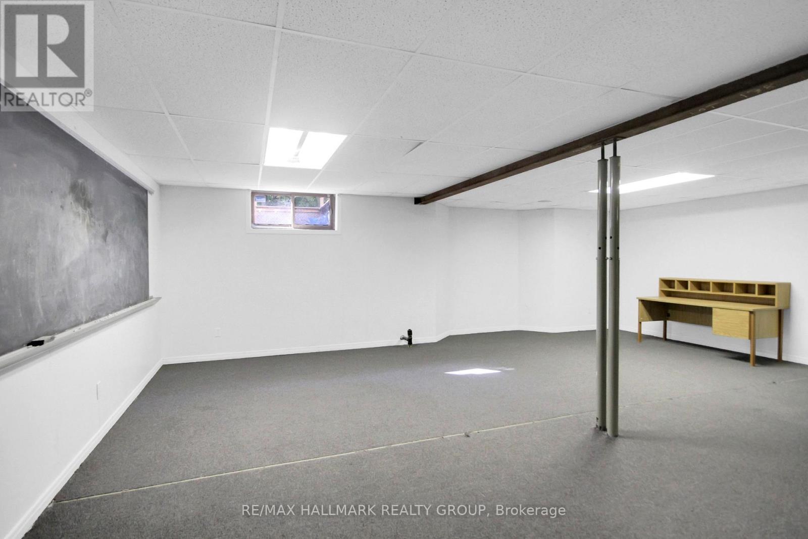 1662 Hunters Run Drive, Ottawa, ON