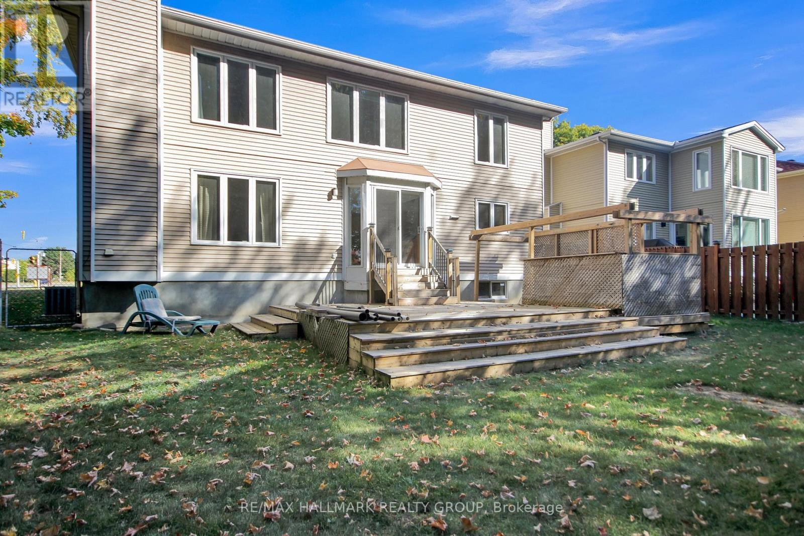 1662 Hunters Run Drive, Ottawa, ON