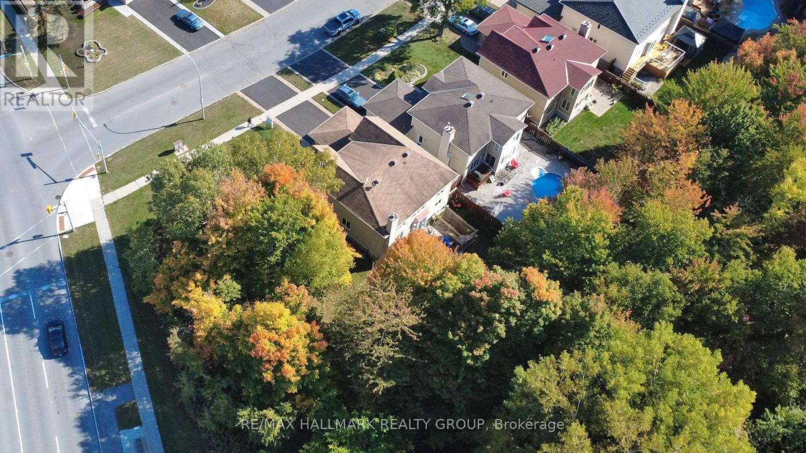 1662 Hunters Run Drive, Ottawa, ON