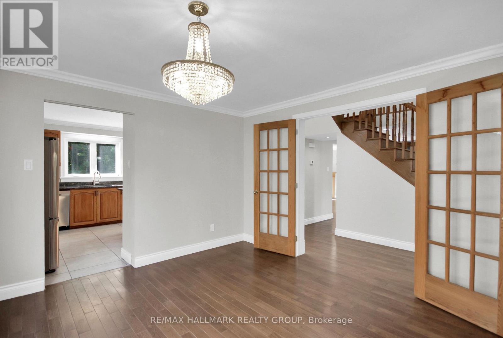 1662 Hunters Run Drive, Ottawa, ON