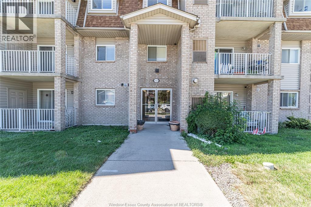 1323 Langlois Avenue Unit# 105, Windsor, ON - Outdoor