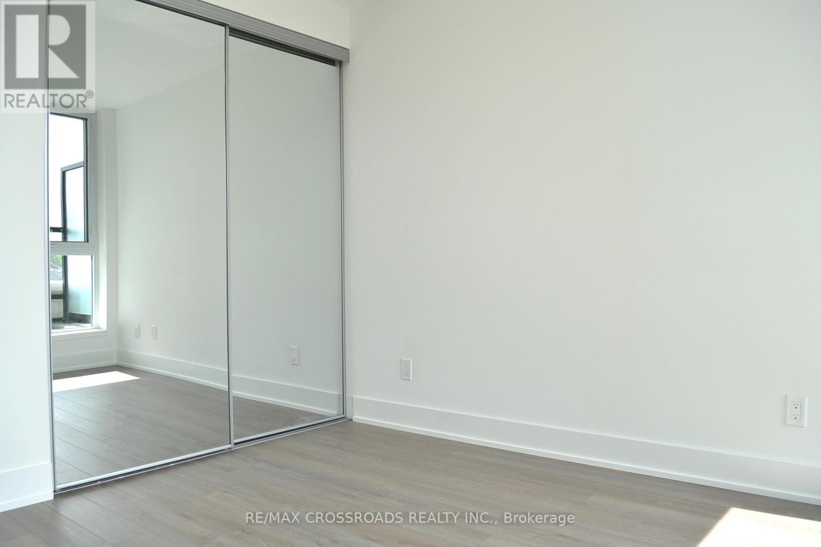 303 - 1 Belsize Drive, Toronto, ON - Indoor Photo Showing Other Room