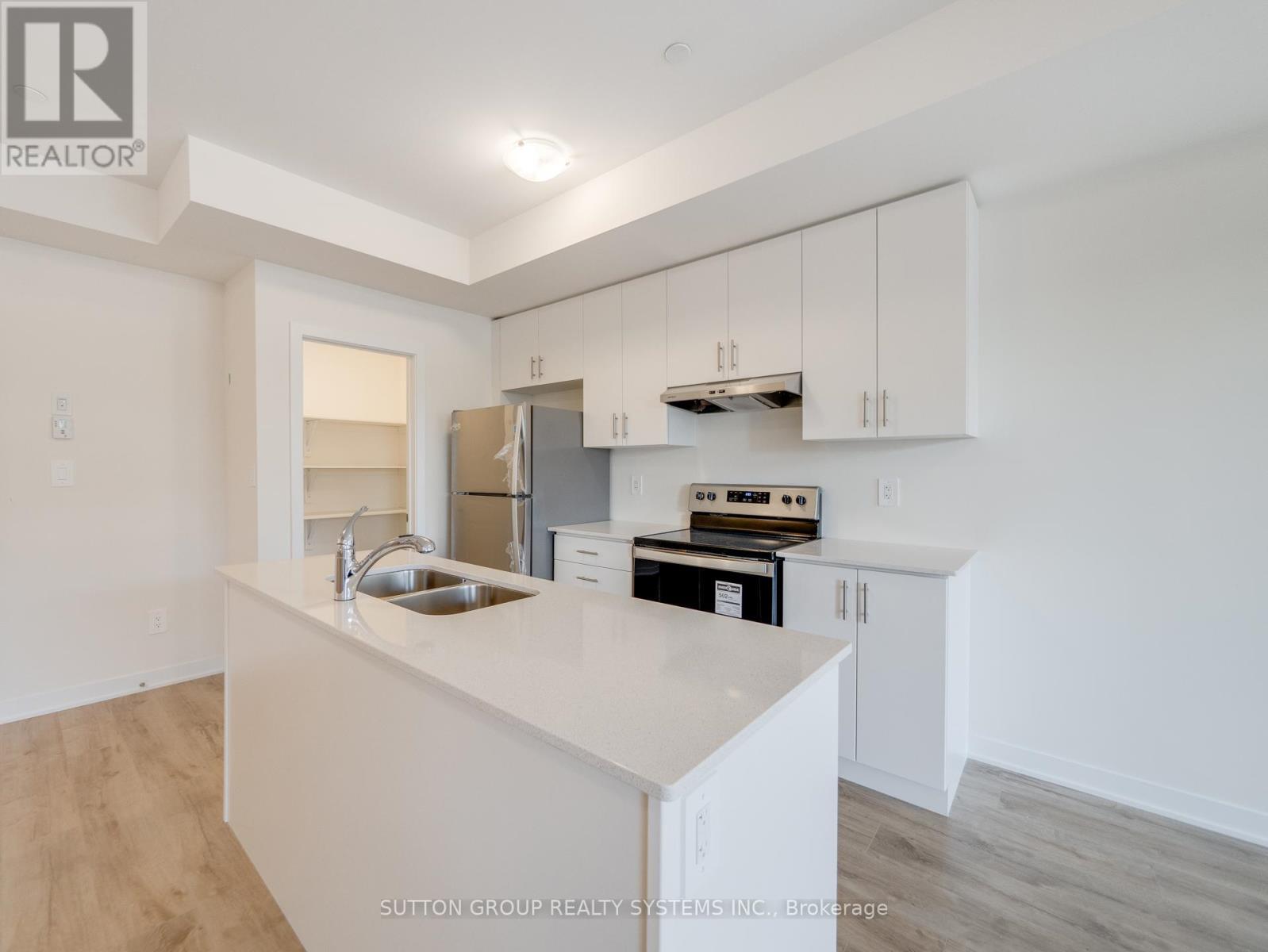 228 - 755 Omega Drive, Pickering, ON - Indoor Photo Showing Kitchen With Double Sink