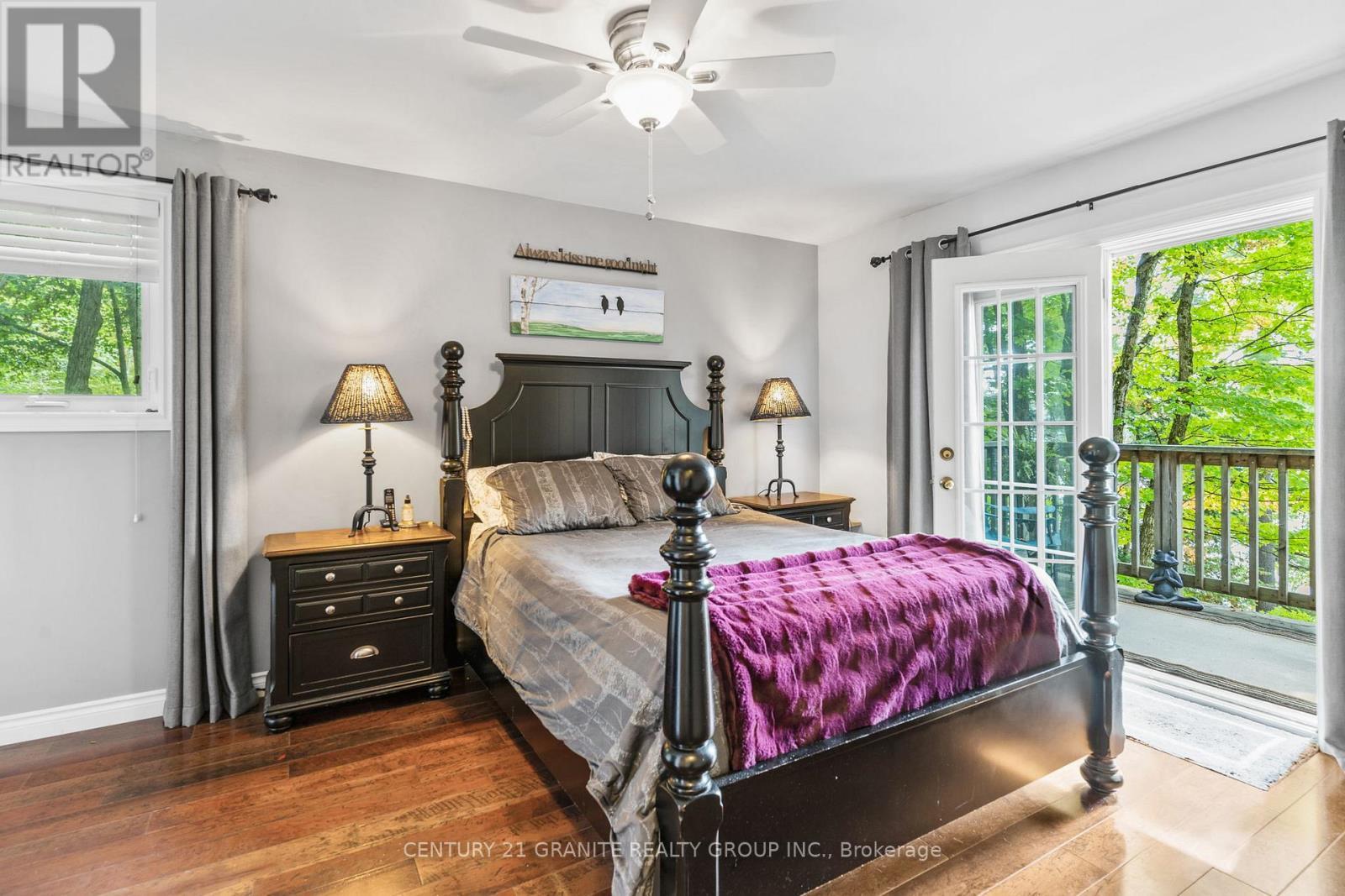1140 Regal Trail, Highlands East (Cardiff Ward), ON - Indoor Photo Showing Bedroom