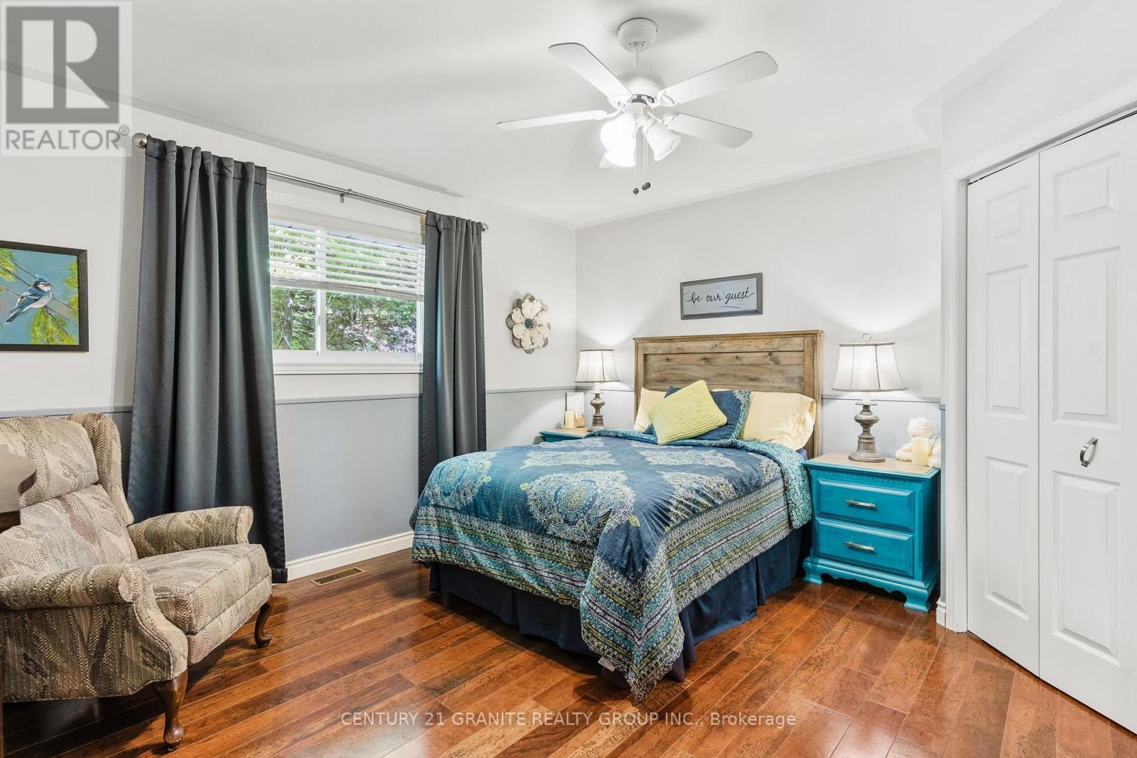 1140 Regal Trail, Highlands East (Cardiff Ward), ON - Indoor Photo Showing Bedroom