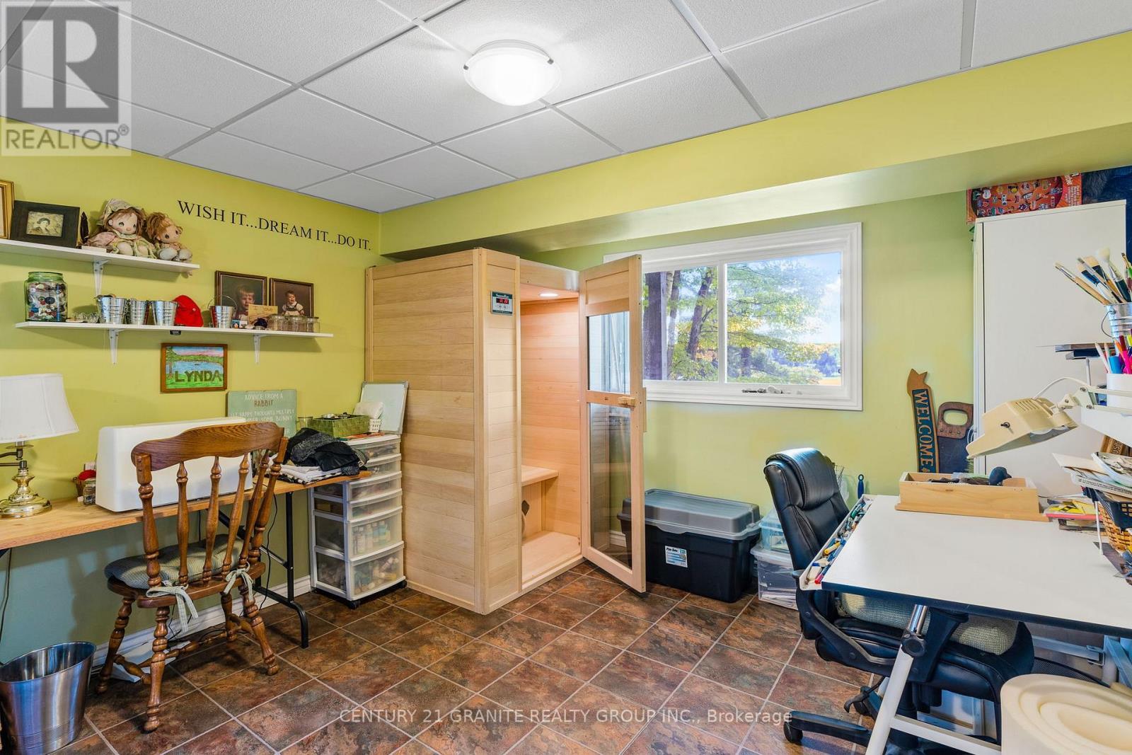 1140 Regal Trail, Highlands East (Cardiff Ward), ON - Indoor Photo Showing Office