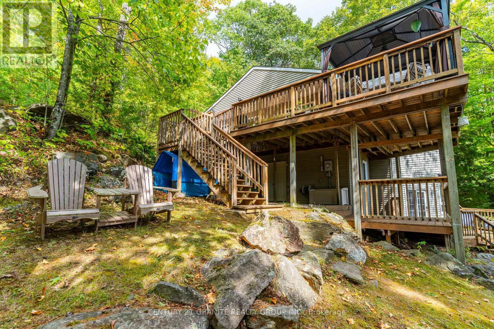 1140 Regal Trail, Highlands East (Cardiff Ward), ON - Outdoor With Deck Patio Veranda