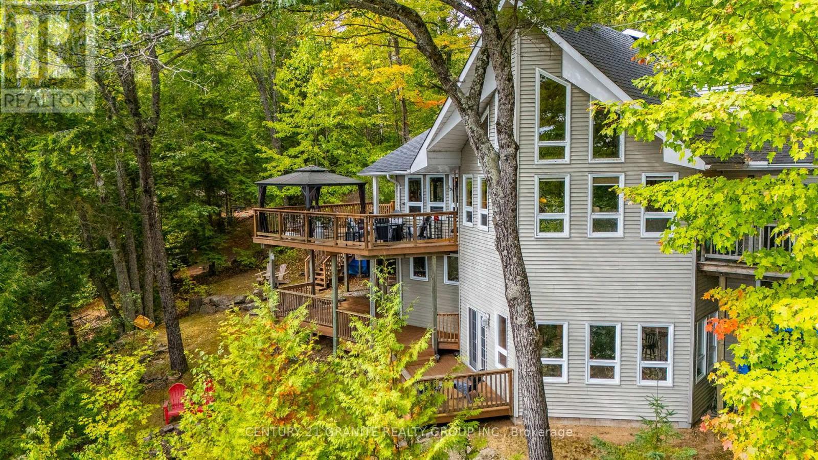 1140 Regal Trail, Highlands East (Cardiff Ward), ON - Outdoor