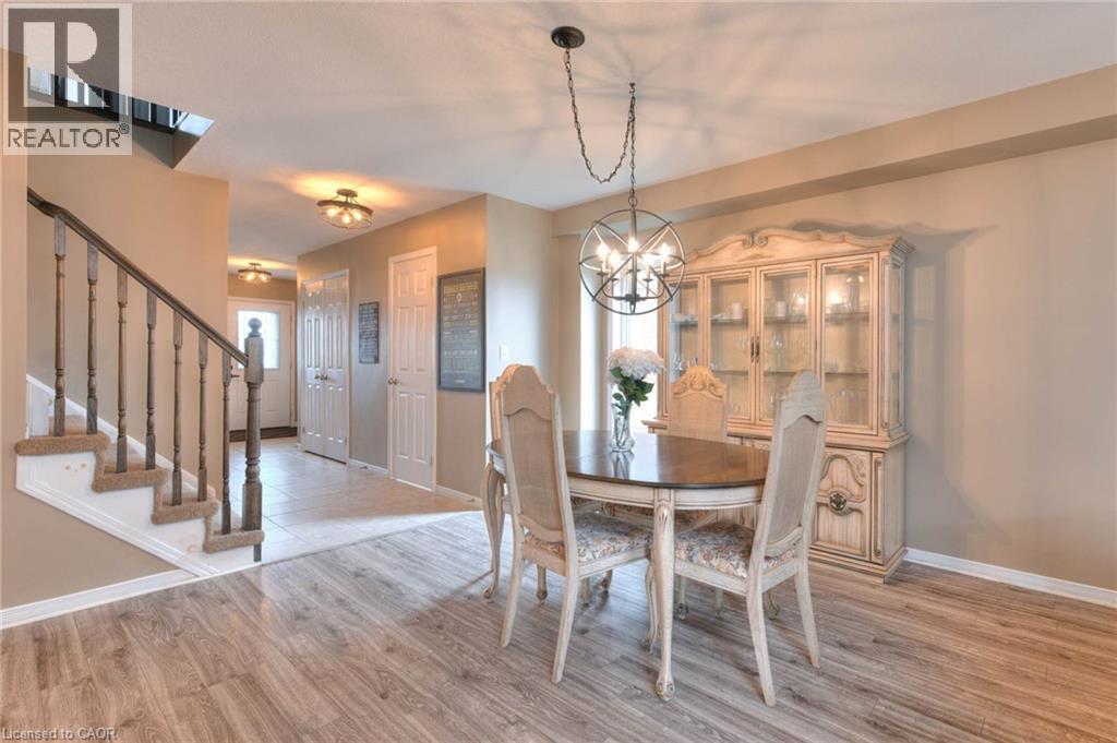288 Steepleridge Street, Kitchener, ON - Indoor Photo Showing Dining Room