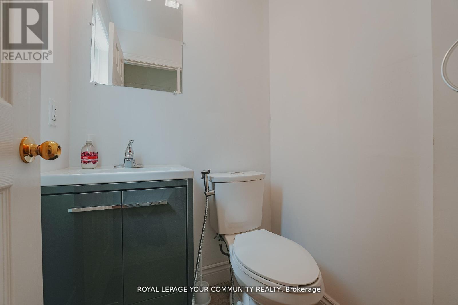 550 Greig Circle, Newmarket, ON - Indoor Photo Showing Bathroom