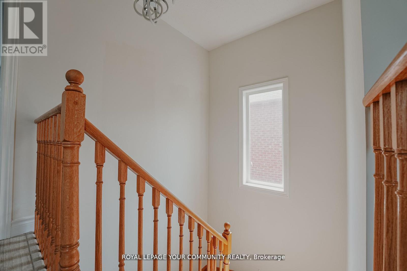 550 Greig Circle, Newmarket, ON - Indoor Photo Showing Other Room