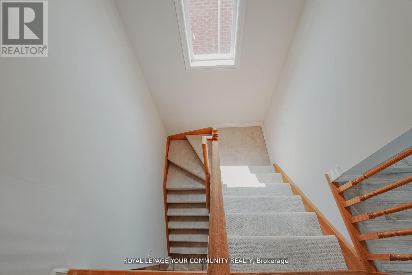 550 Greig Circle, Newmarket, ON - Indoor Photo Showing Other Room