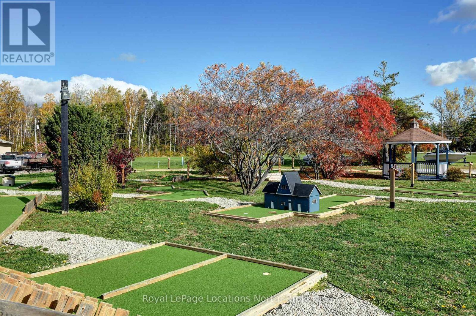 8 Prince Edward Drive, Springwater, ON - Outdoor