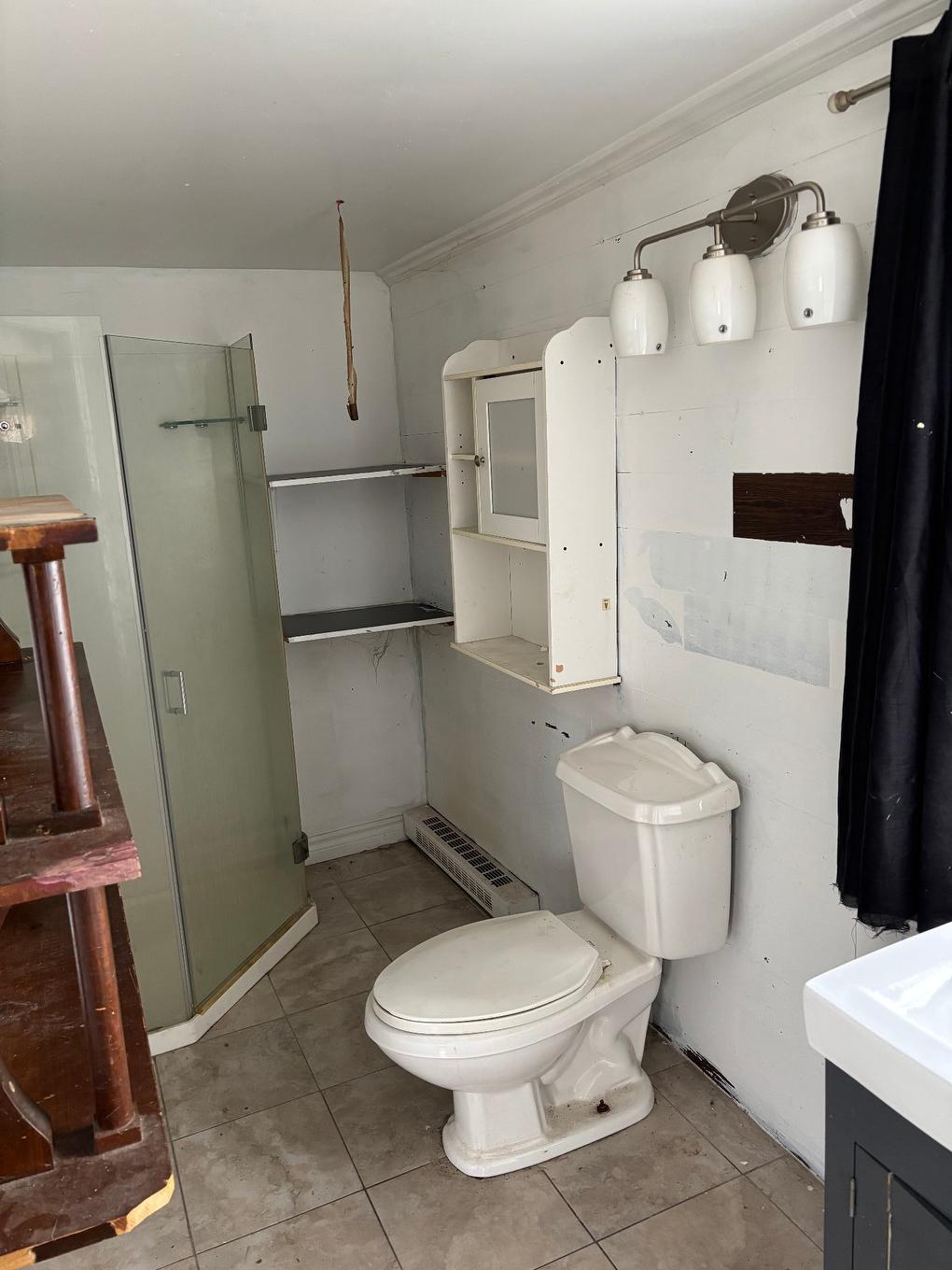 Dwelling - 180 - 186 Rue D'Iberville, Berthierville, QC - Indoor Photo Showing Bathroom