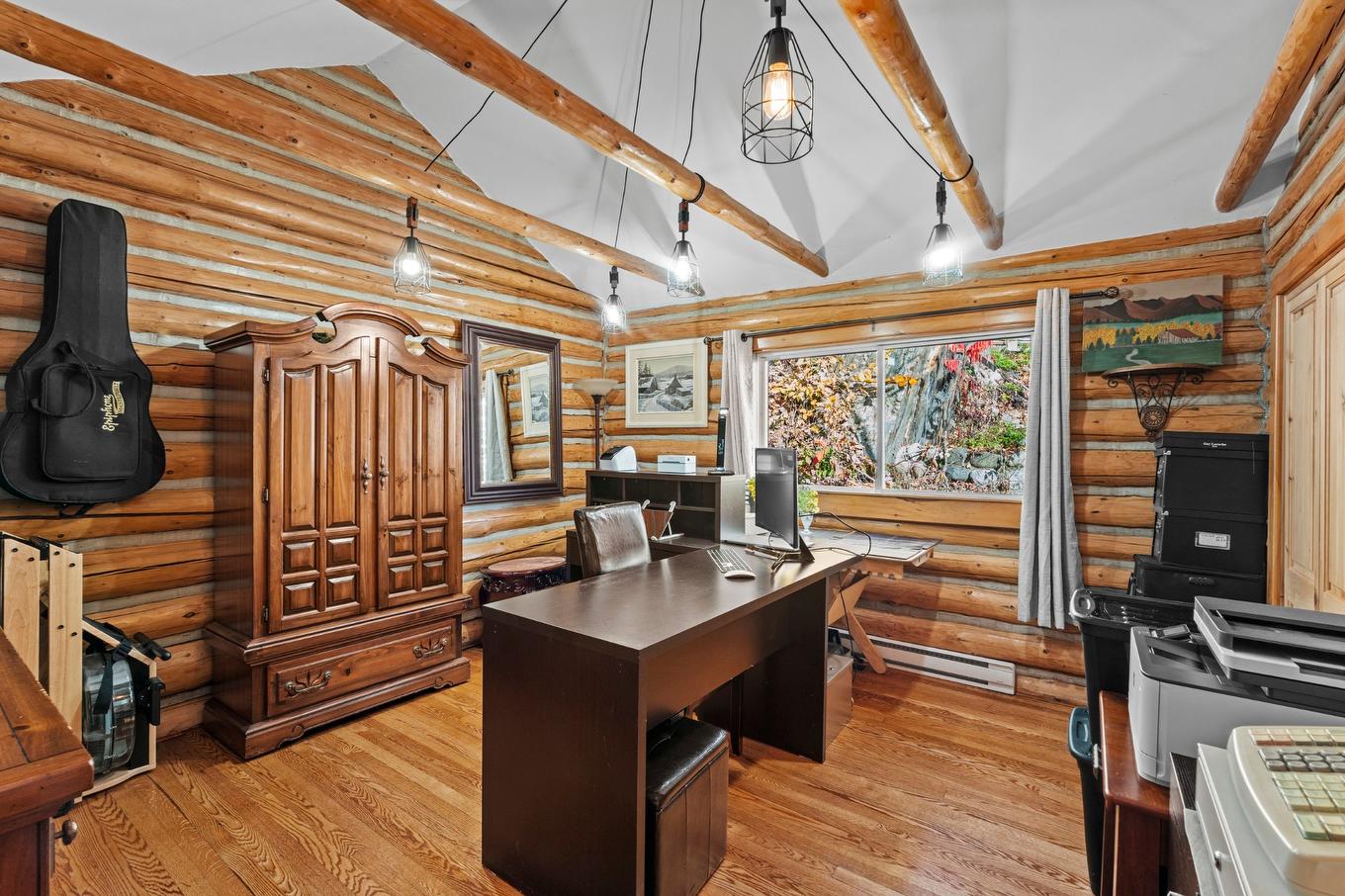 Bureau - 185 Ch. Dalesville S., Brownsburg-Chatham, QC - Indoor