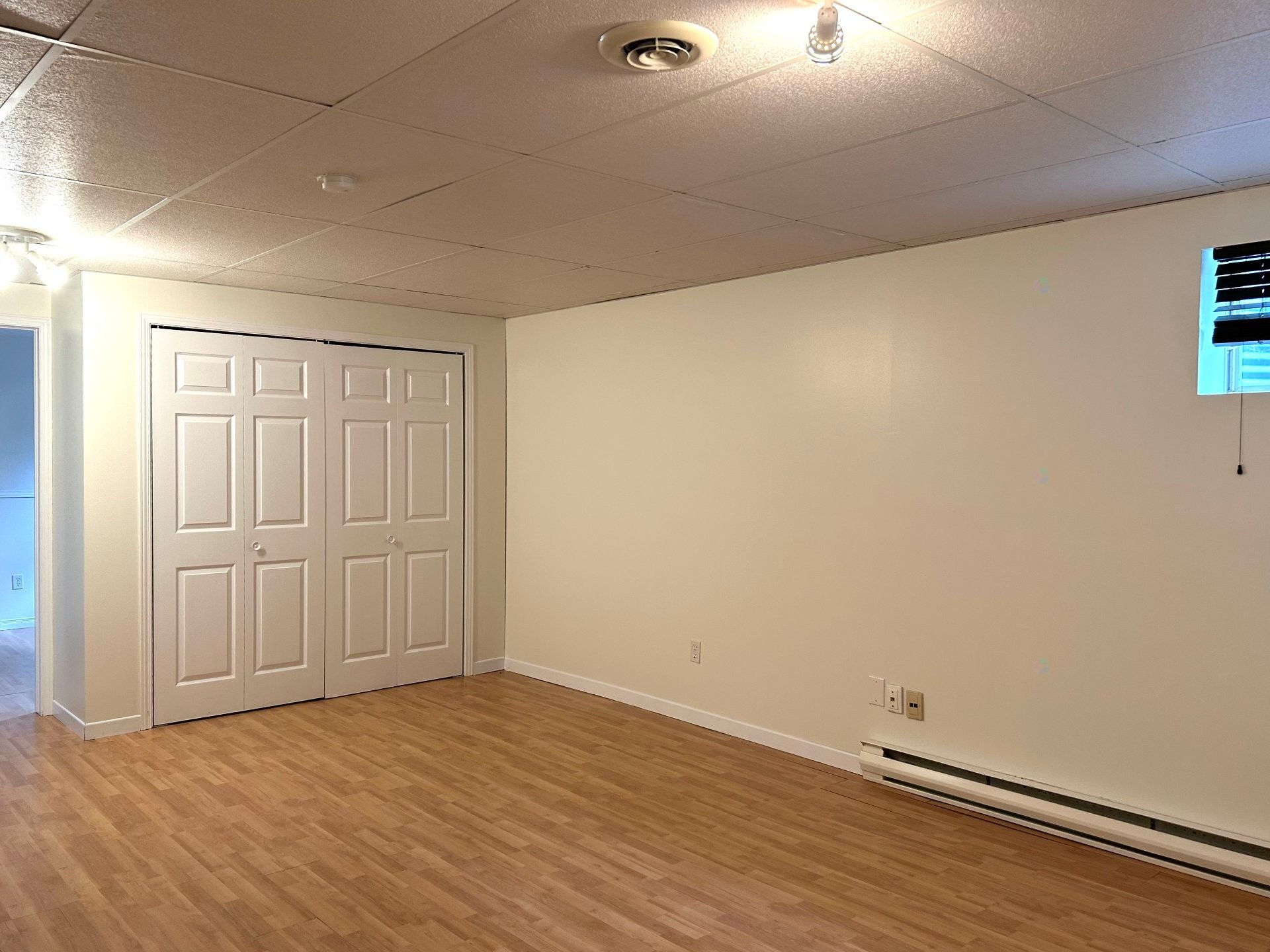 Family Room - 457 Rue Bellevue, Magog, QC - Indoor Photo Showing Other Room