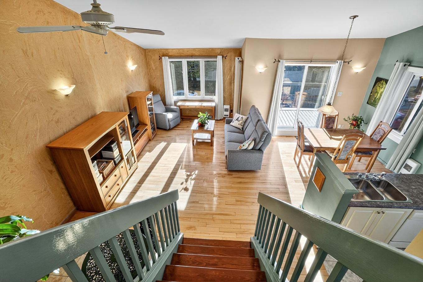 Overall view - 39 Rue St-Jean, Longueuil (Le Vieux-Longueuil), QC - Indoor