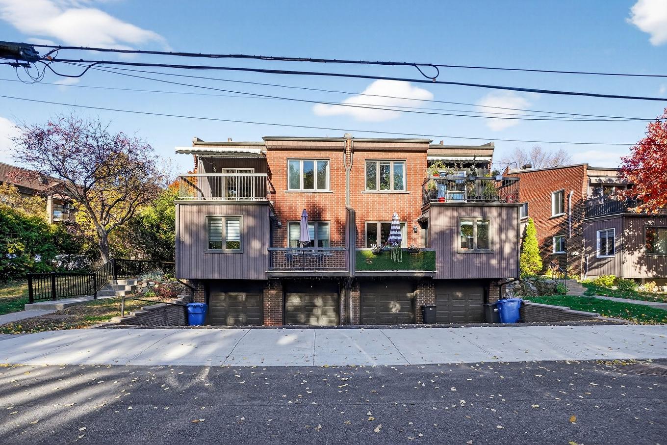 Frontage - 39 Rue St-Jean, Longueuil (Le Vieux-Longueuil), QC - Outdoor