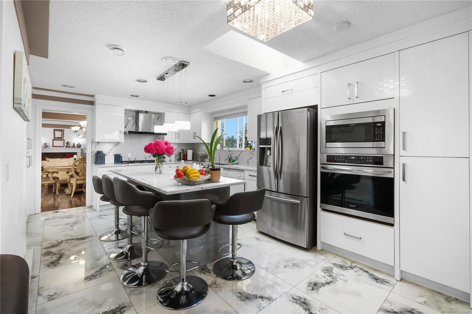 4202 Quadra St, Saanich, BC