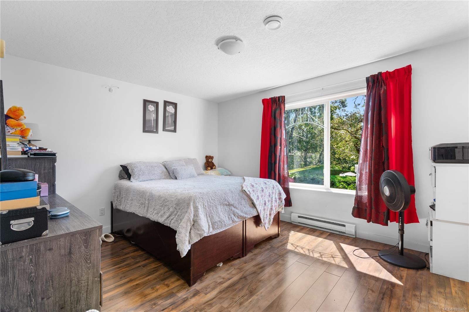 4202 Quadra St, Saanich, BC