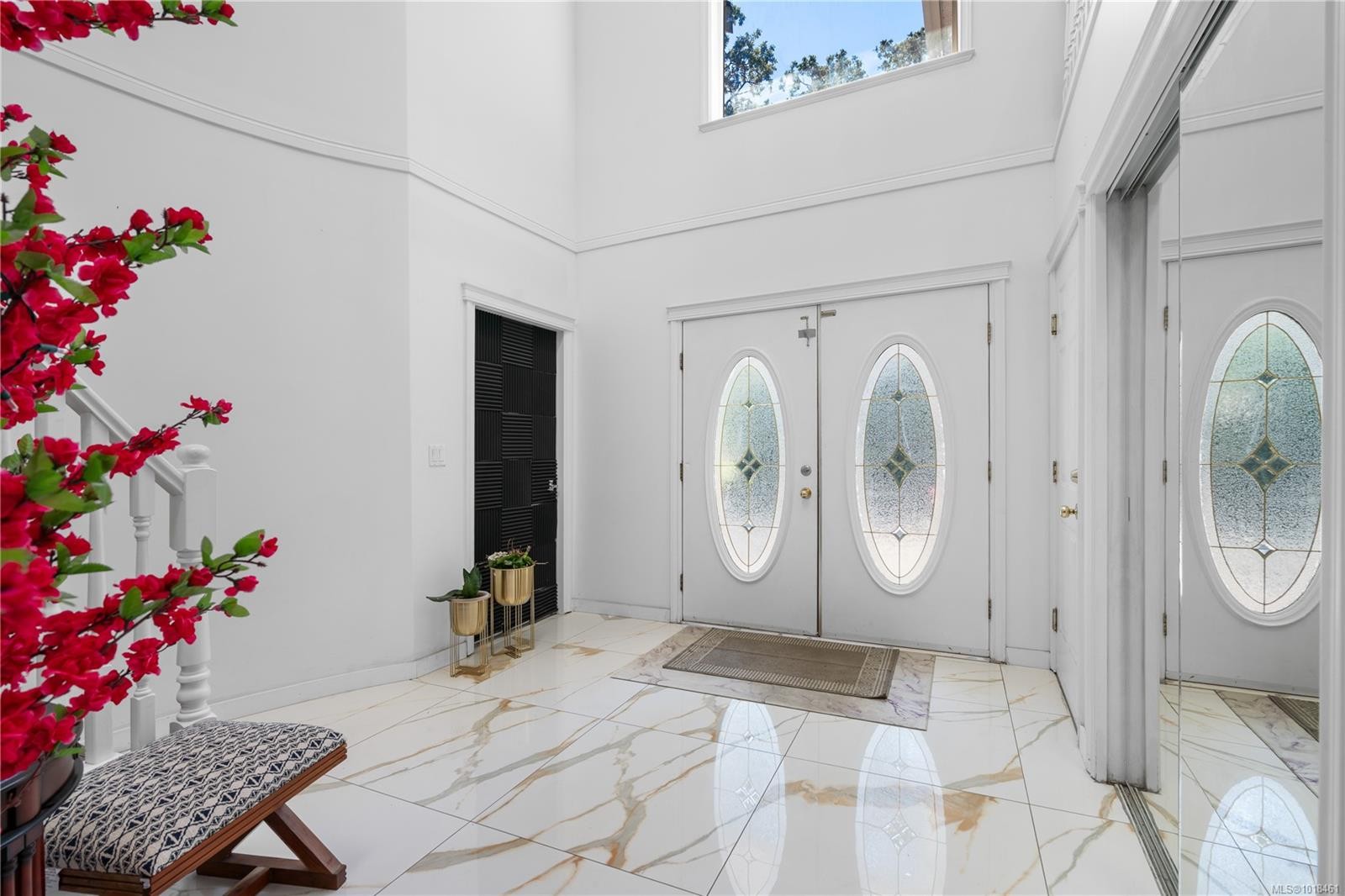 4202 Quadra St, Saanich, BC