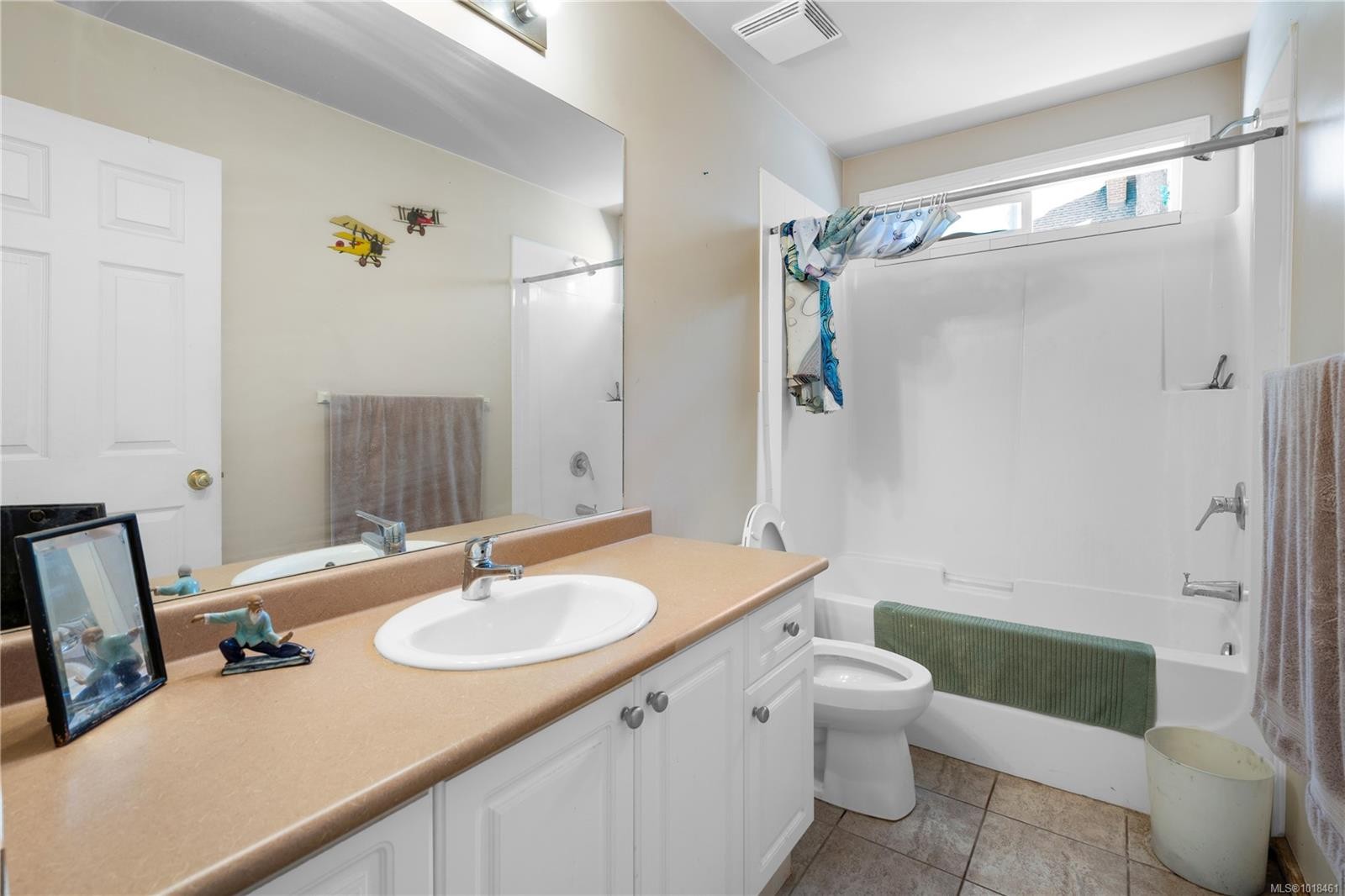 4202 Quadra St, Saanich, BC