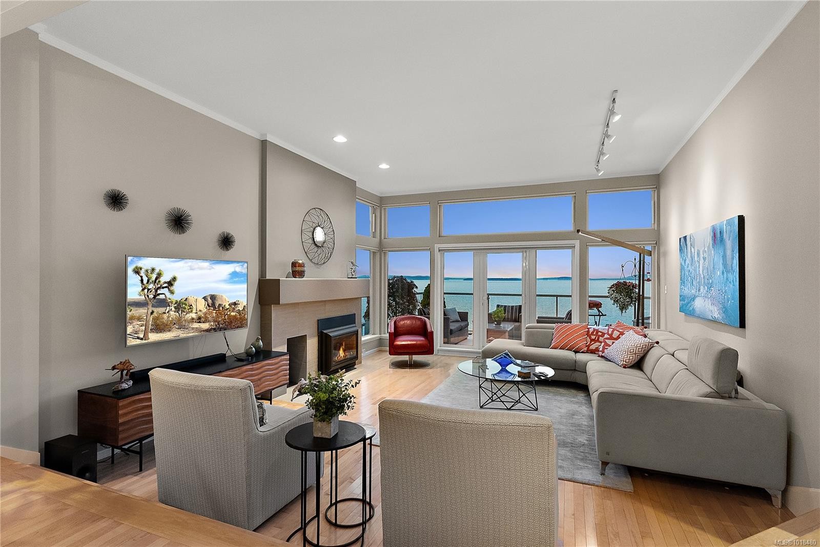 7-4771 Cordova Bay Rd, Saanich, BC