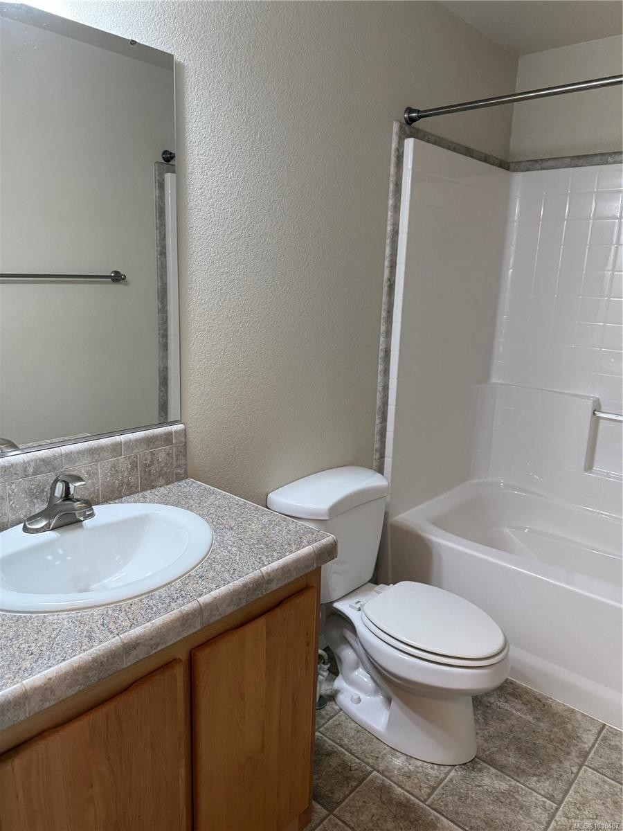 18-525 Jim Cram Dr, Ladysmith, BC