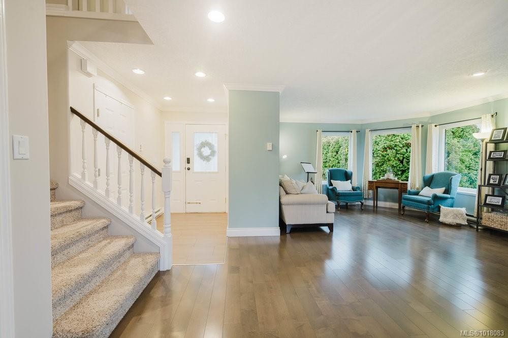 2310 Francis View Dr, View Royal, BC