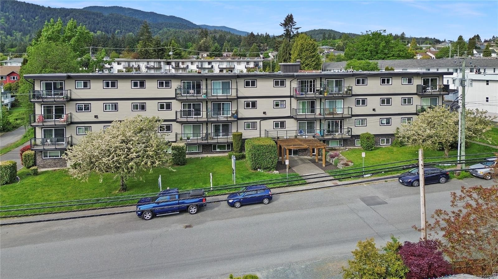 103-218 Bayview Ave, Ladysmith, BC - Outdoor