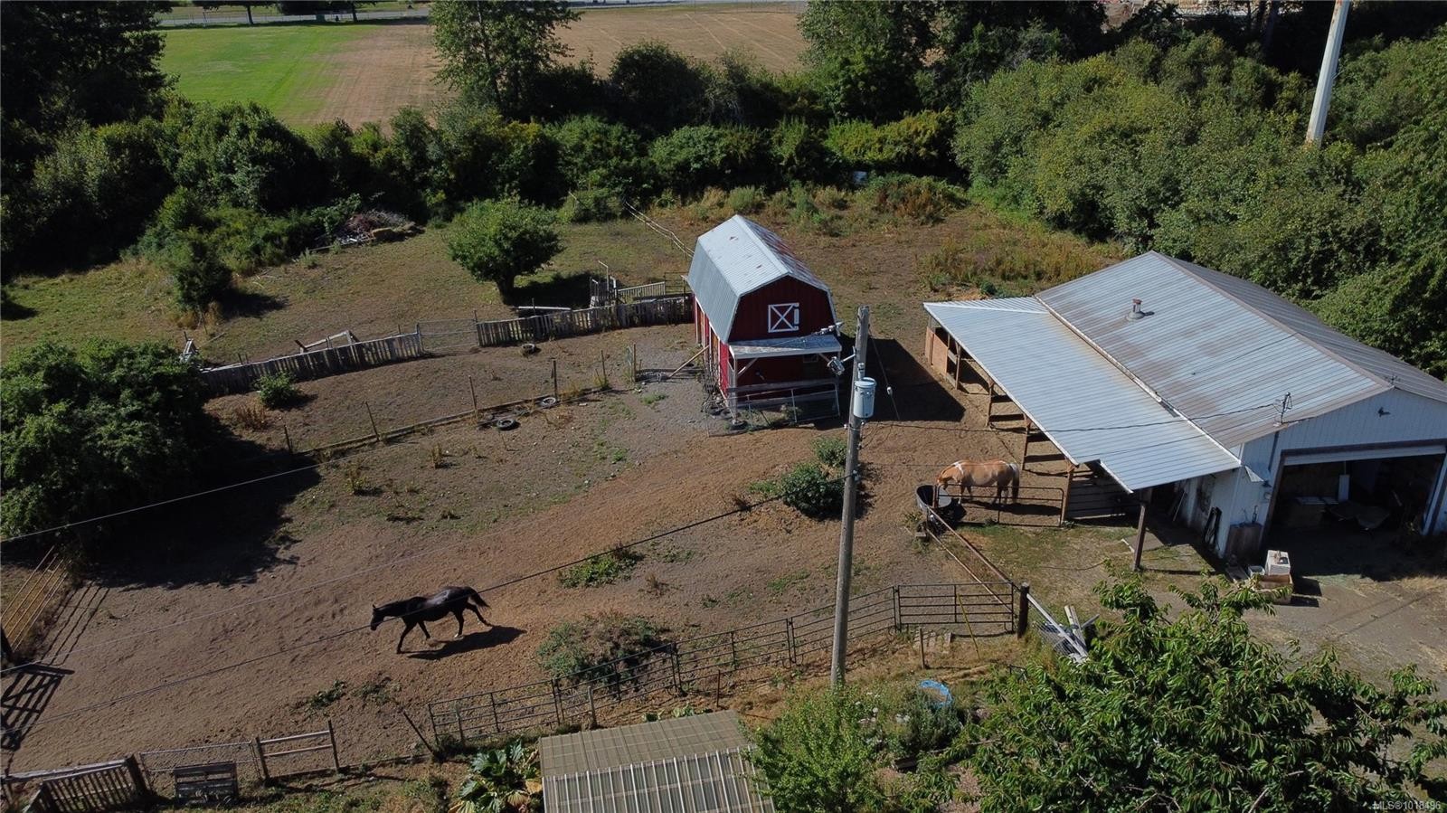 4766 Headquarters Rd, Courtenay, BC