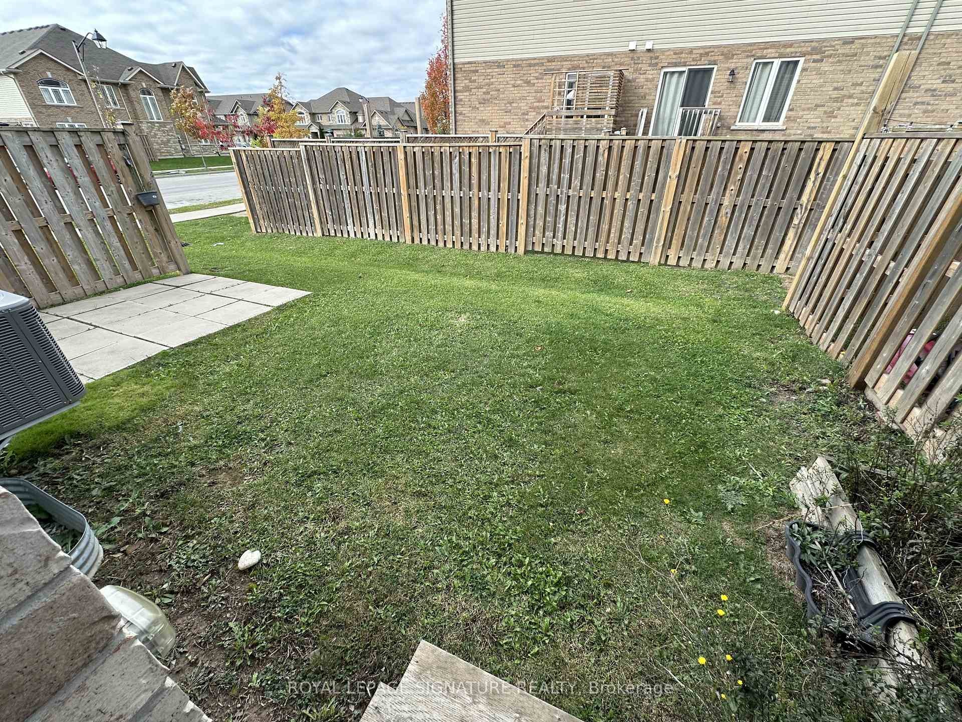 40 Kingsborough Dr Drive, Hamilton, ON - Outdoor