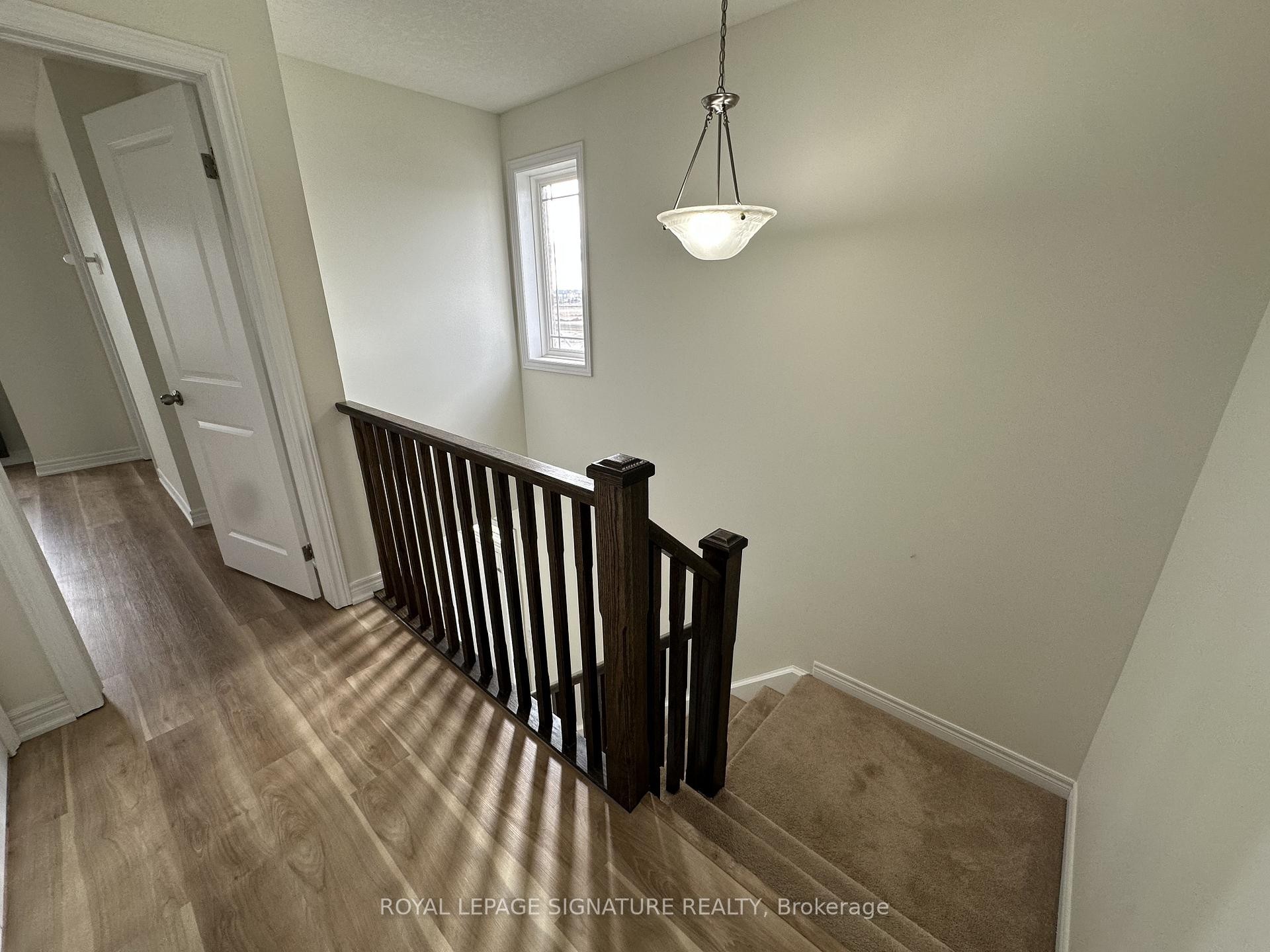 40 Kingsborough Dr Drive, Hamilton, ON - Indoor Photo Showing Other Room