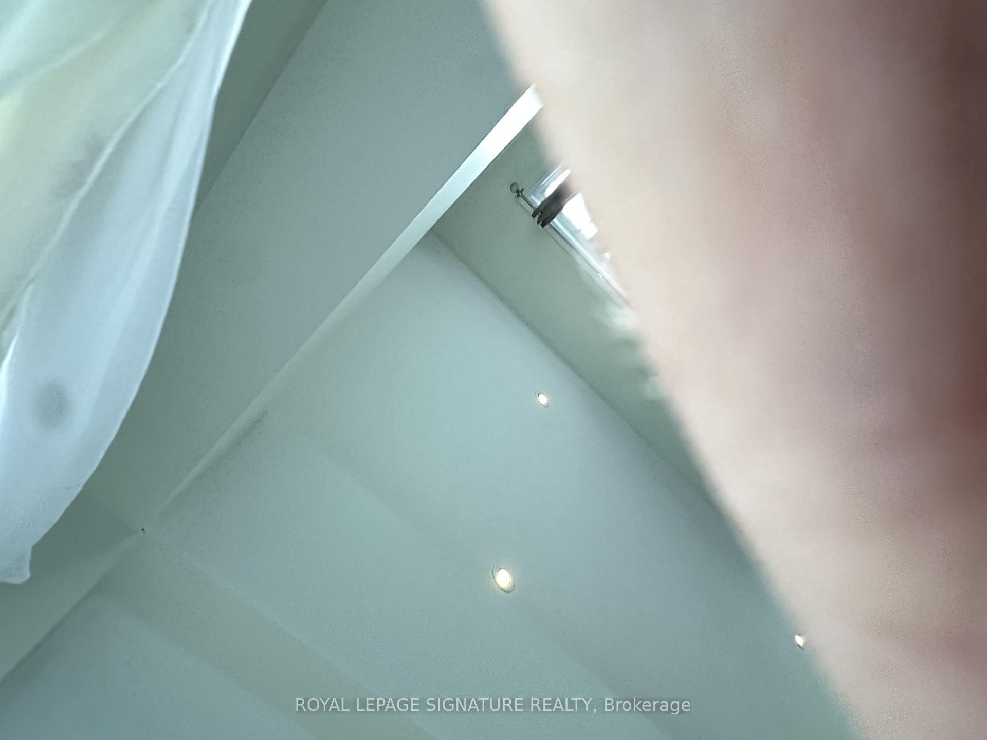 40 Kingsborough Dr Drive, Hamilton, ON - Photo Showing Other Room