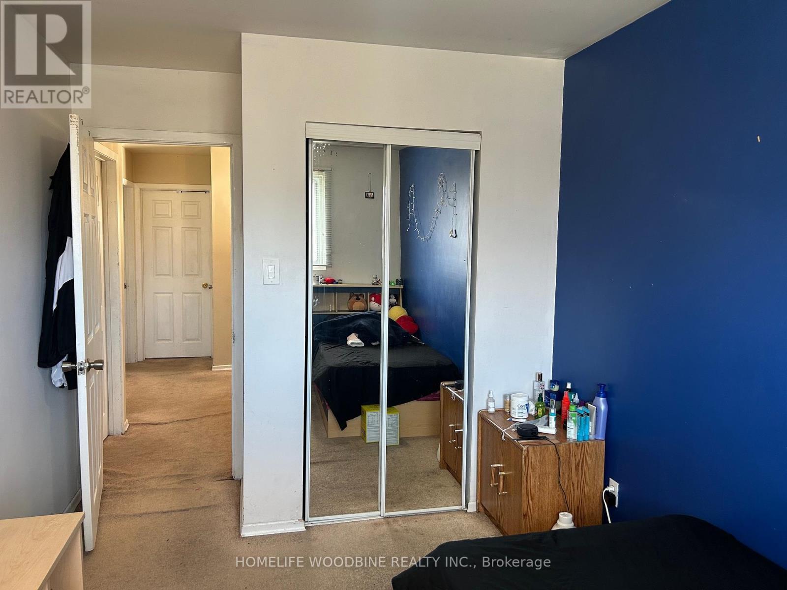 3341 Morning Star Drive, Mississauga, ON - Indoor Photo Showing Bedroom