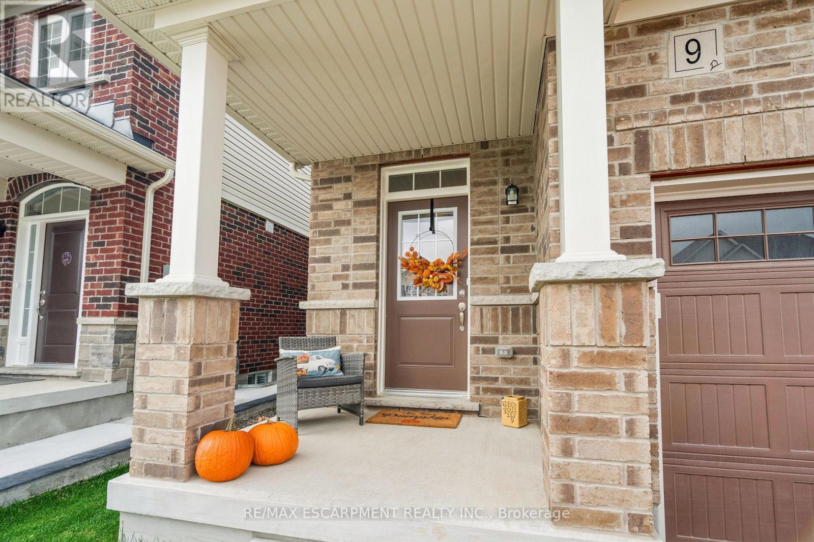 9 Elsegood Drive, Guelph, ON - Outdoor With Deck Patio Veranda