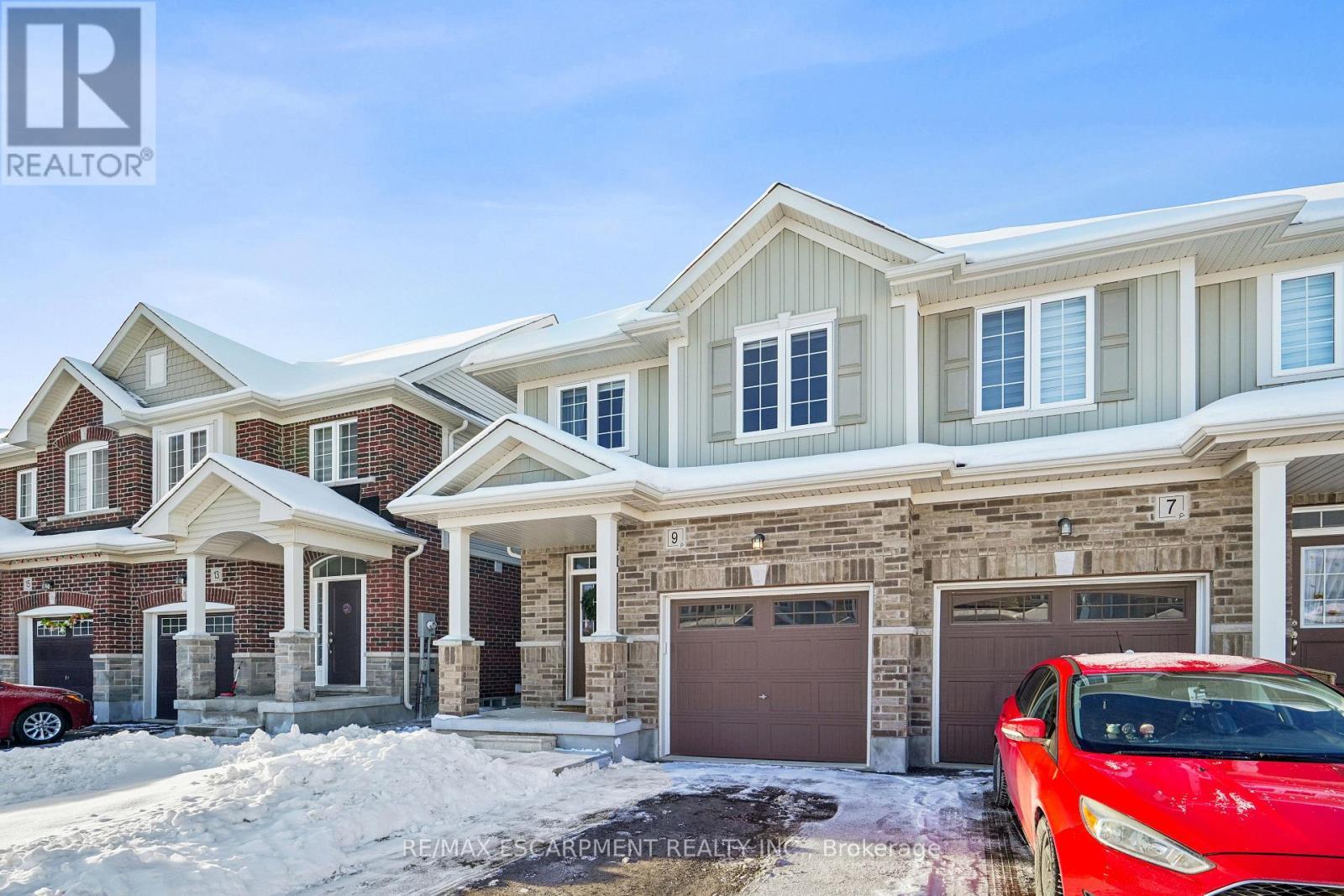 9 Elsegood Drive, Guelph, ON - Outdoor With Facade