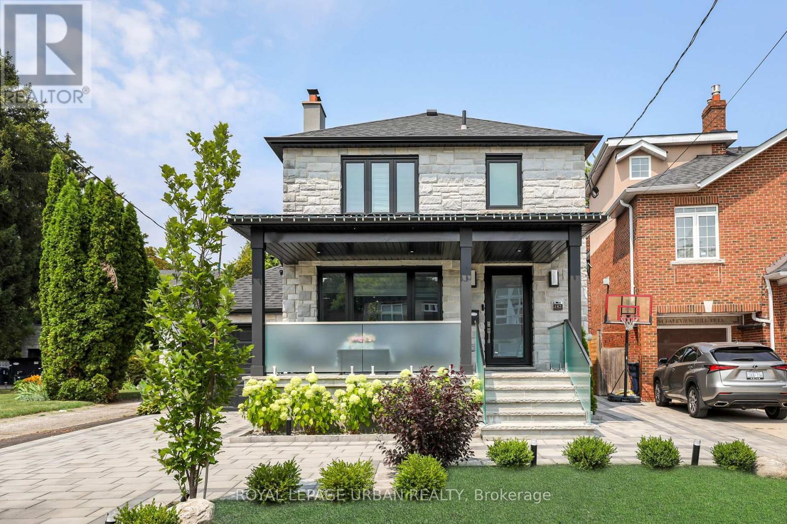 182 Parkview Hill Crescent, Toronto, ON - Outdoor With Facade